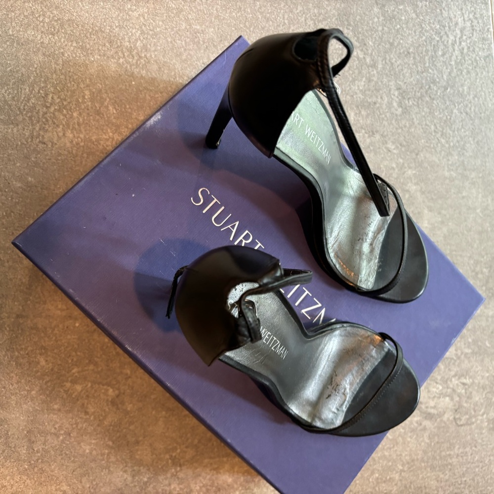 Stuart Weitzman black size 10 3 inch dressy heel excellent condition